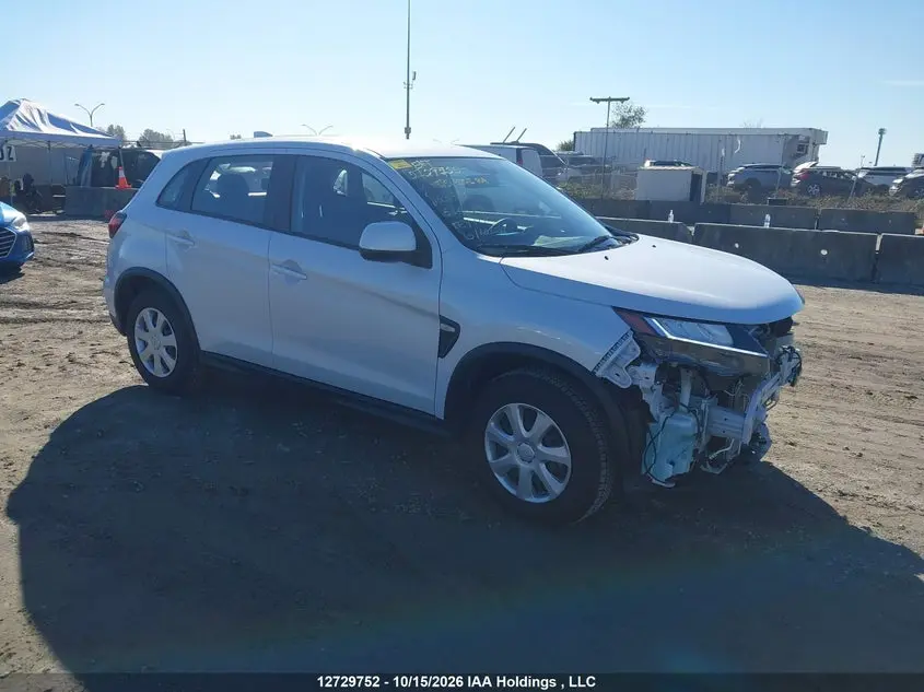 2026 Mitsubishi Rvr ES