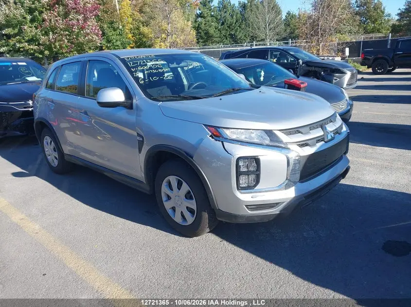 2026 Mitsubishi Rvr ES