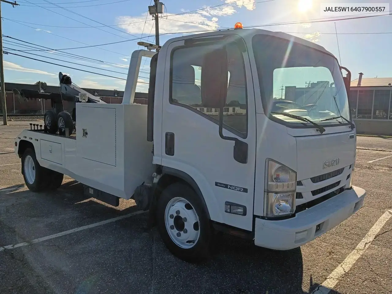 2016 Isuzu Nqr