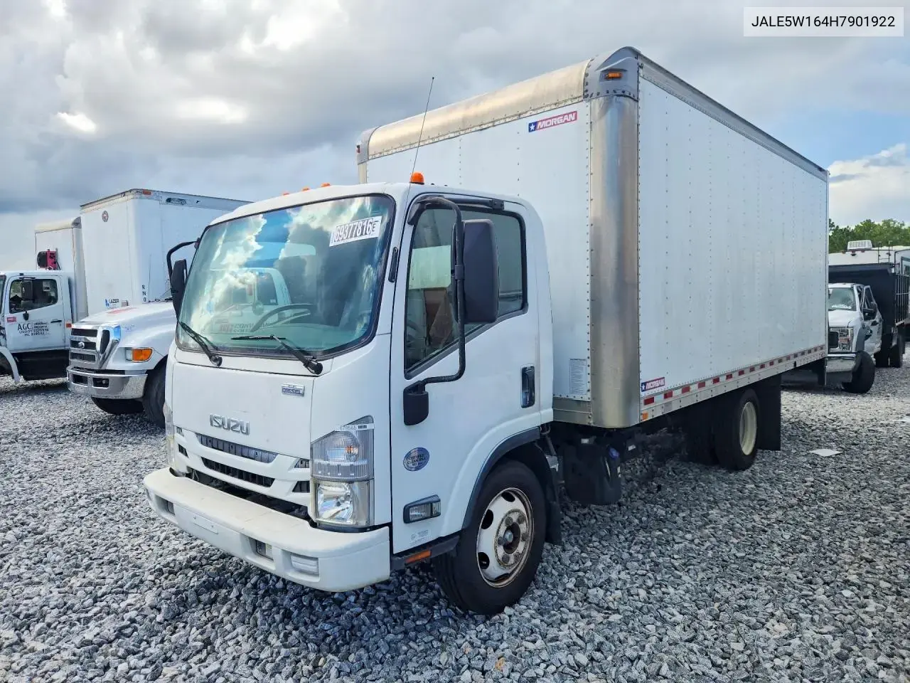 2017 Isuzu Nqr Box Truck