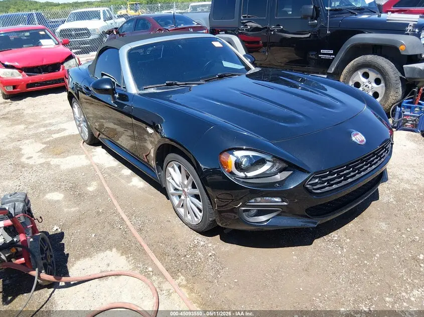 2020 Fiat 124 Spider Lusso
