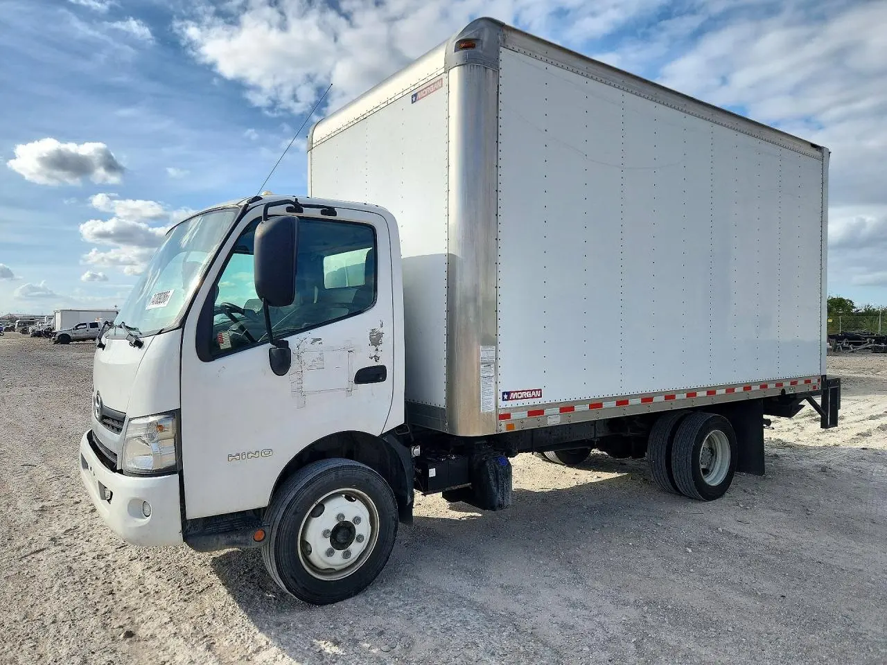 2018 Hino 195 Box Truck