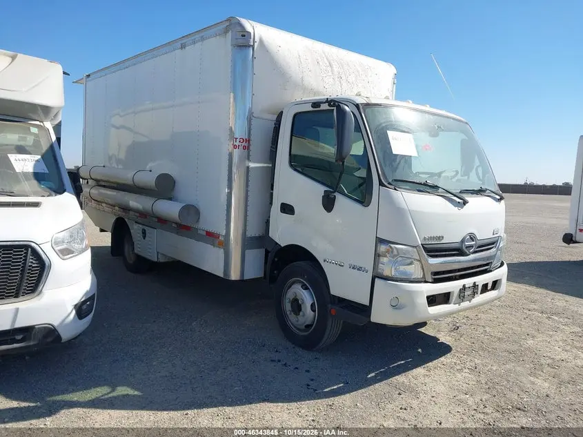 2015 Hino 195