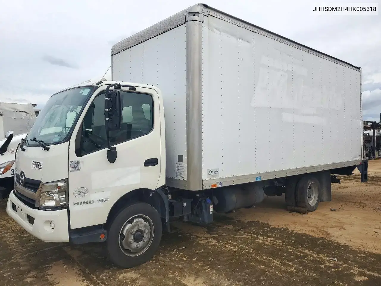 2017 Hino 195 Box Truck