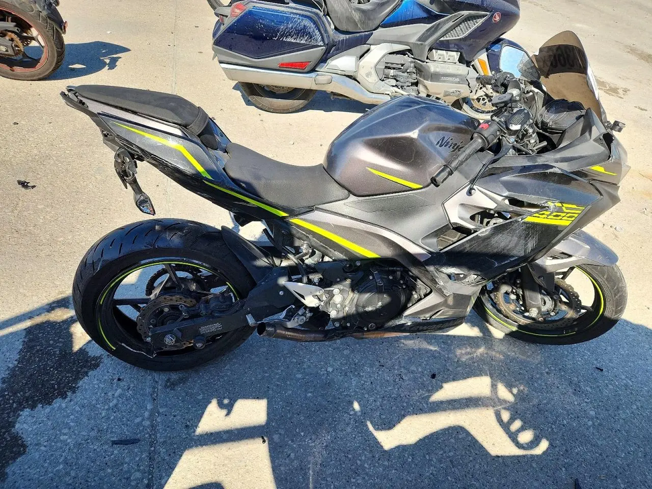 2021 Kawasaki Ex400