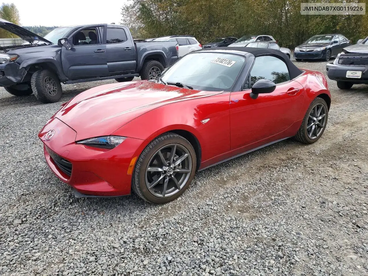 2016 Mazda MX-5 Miata Sport