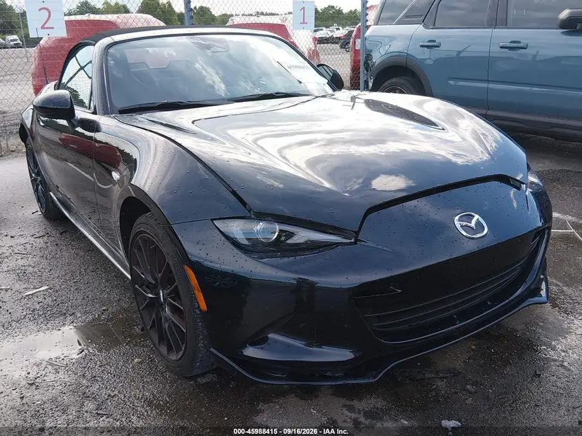 2024 Mazda MX-5 Miata Club