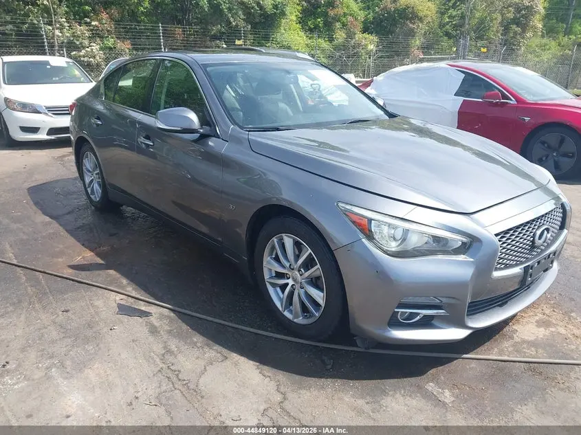 2015 Infiniti Q50 Premium