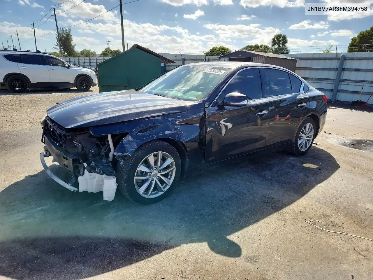 2015 Infiniti Q50 Premium