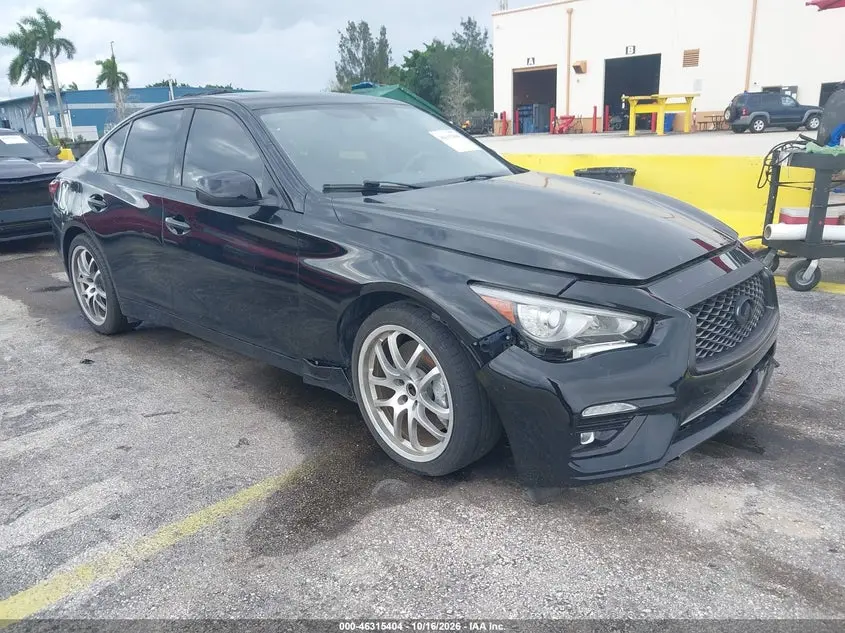 2015 Infiniti Q50 Premium