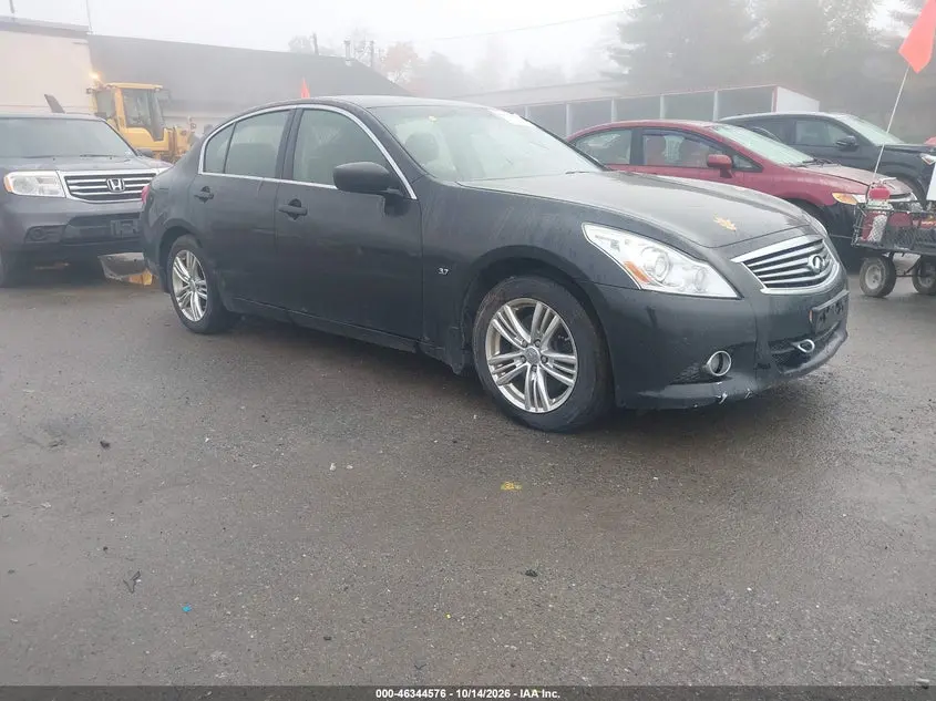 2015 Infiniti Q40