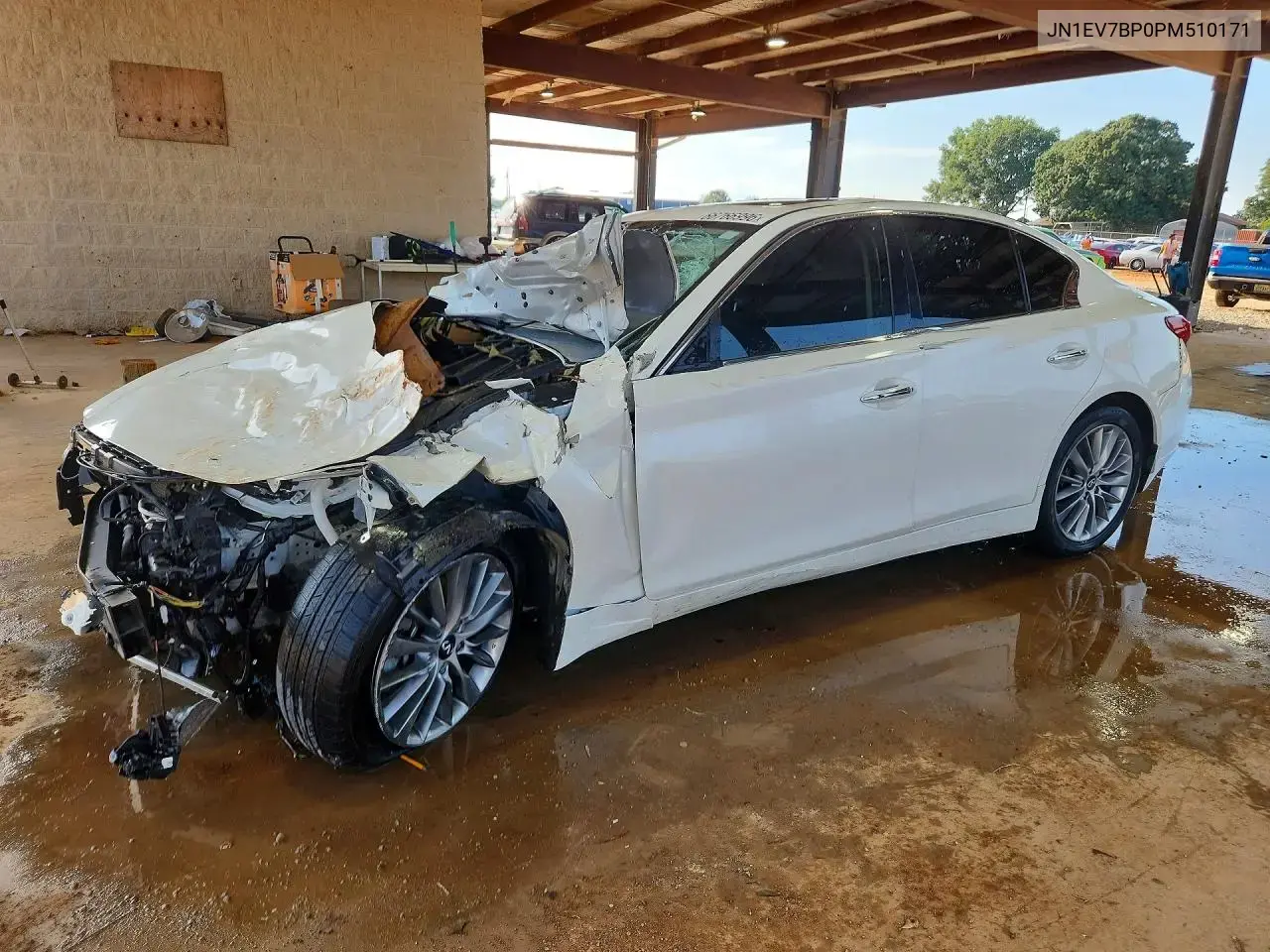 2023 Infiniti Q50 Luxe