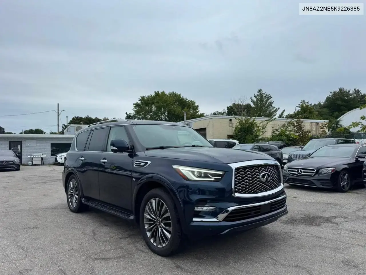 2019 Infiniti QX80 Luxe