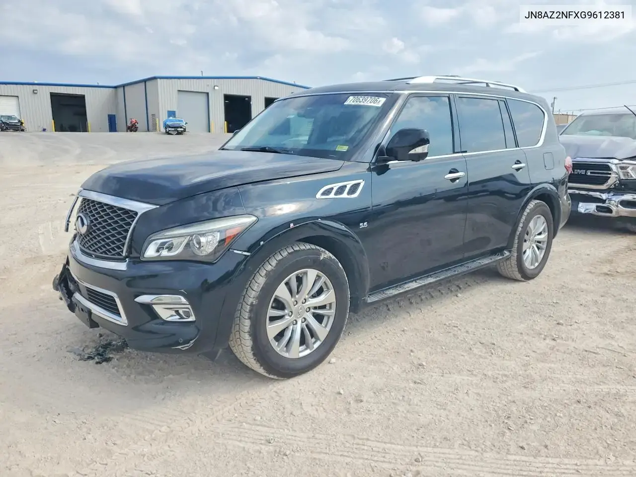 2016 Infiniti QX80 Base