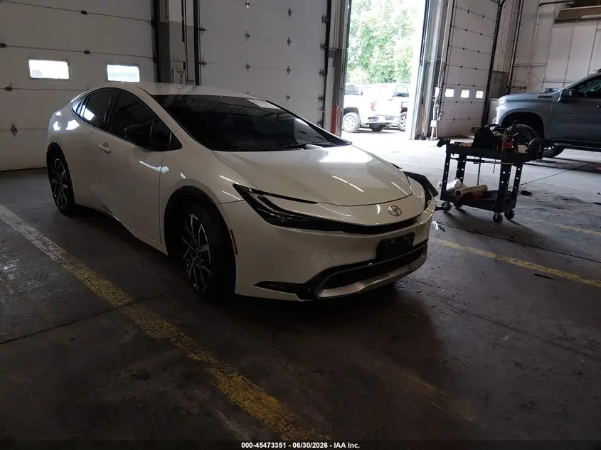 2025 Toyota Prius Plug-In Hybrid XSE