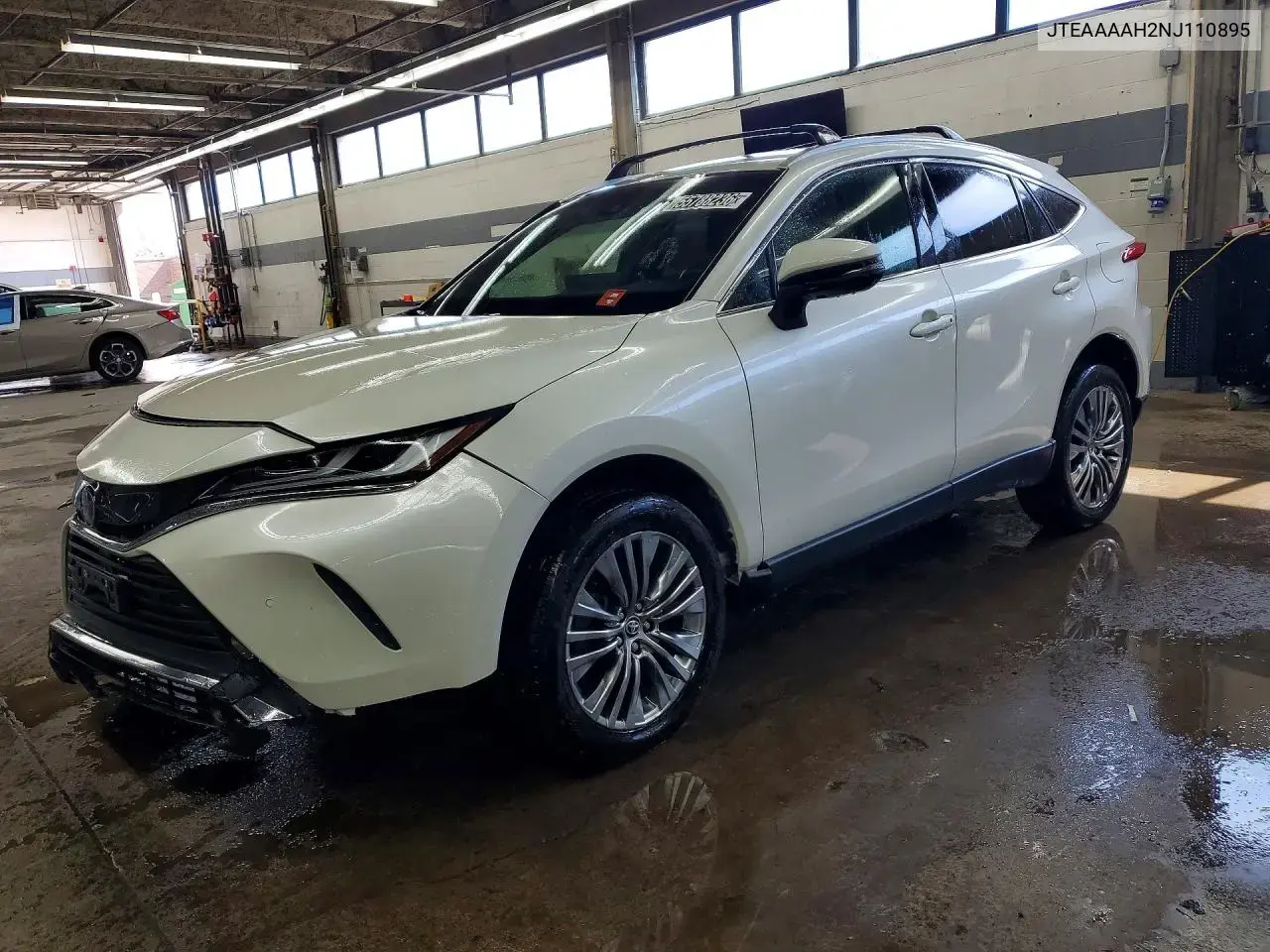 2022 Toyota Venza XLE