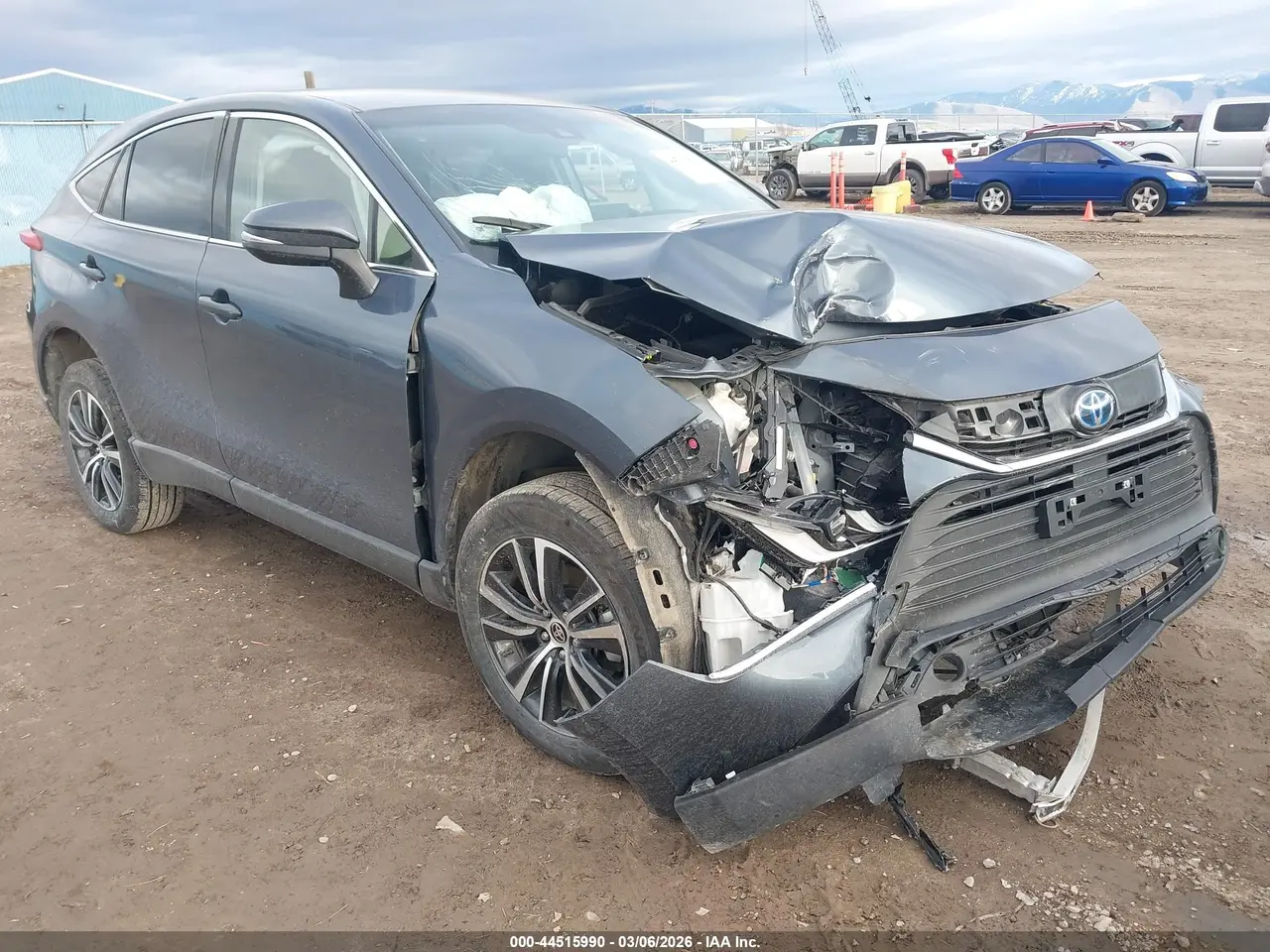 2024 Toyota Venza LE