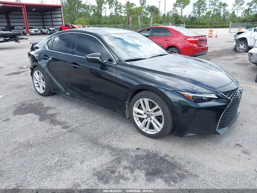 2022 Lexus IS 300