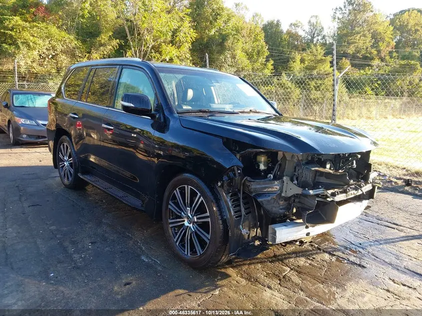 2021 Lexus LX 570 Three-Row
