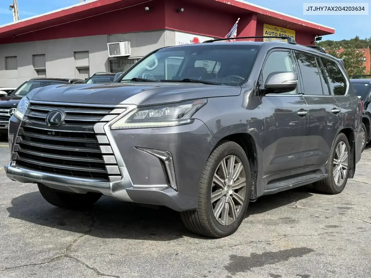 2016 Lexus LX 570