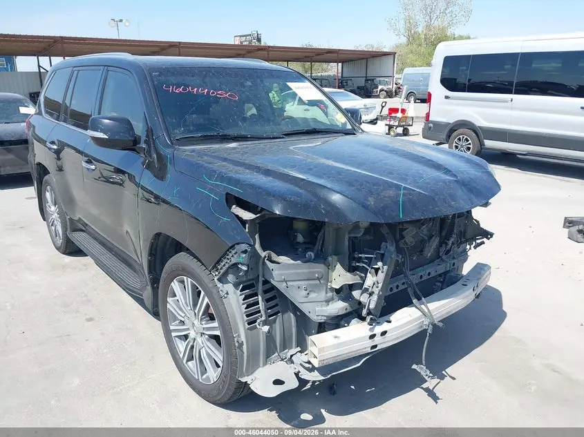 2017 Lexus LX 570