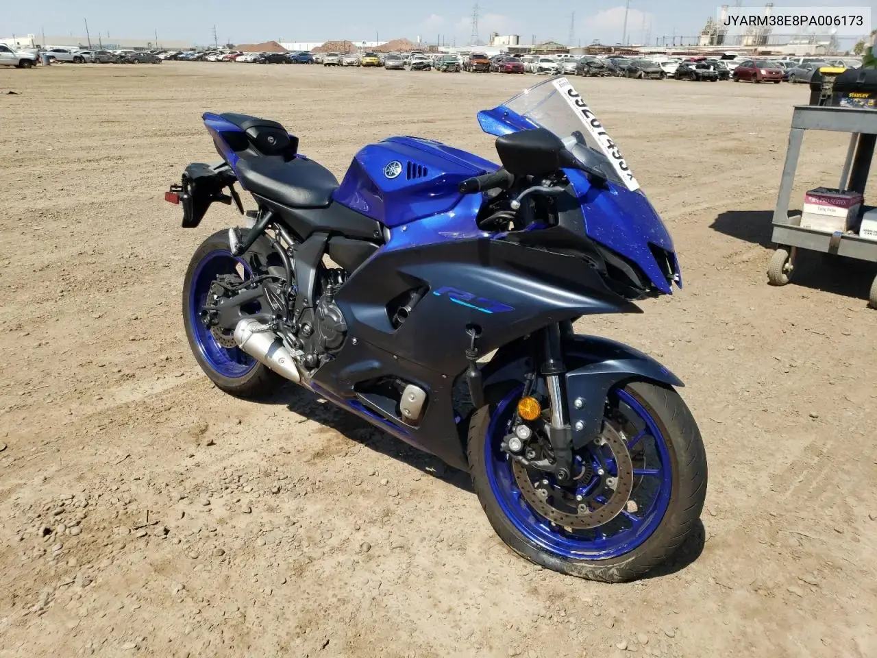 2023 Yamaha Yzfr7