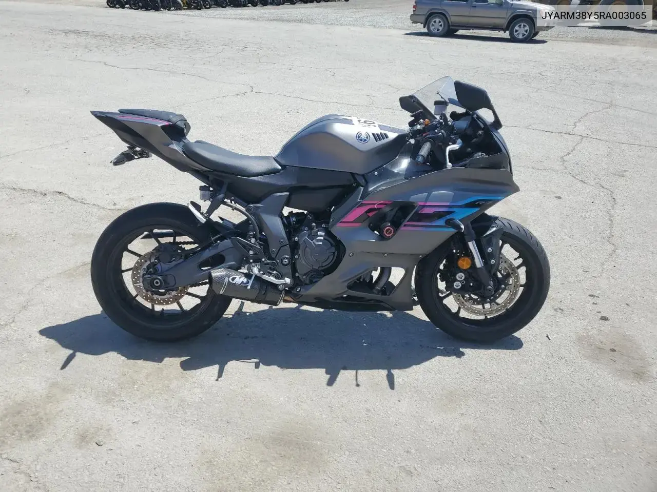 2024 Yamaha Yzfr7