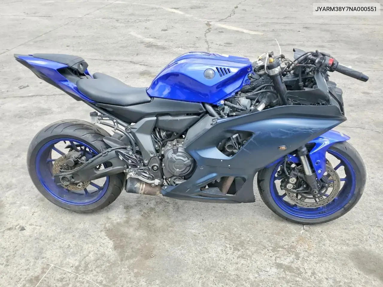 2022 Yamaha Yzfr7