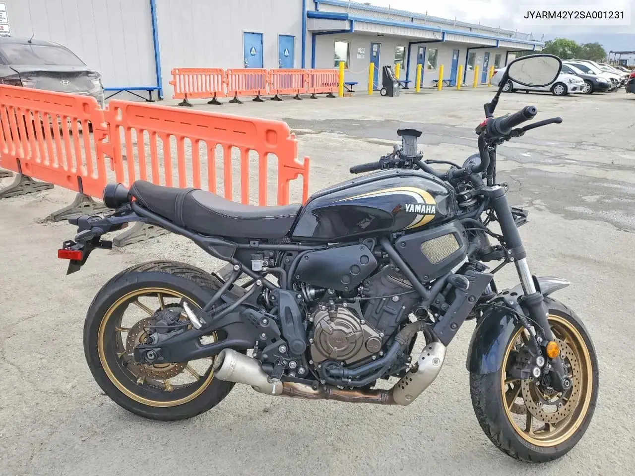 2025 Yamaha Mtm690