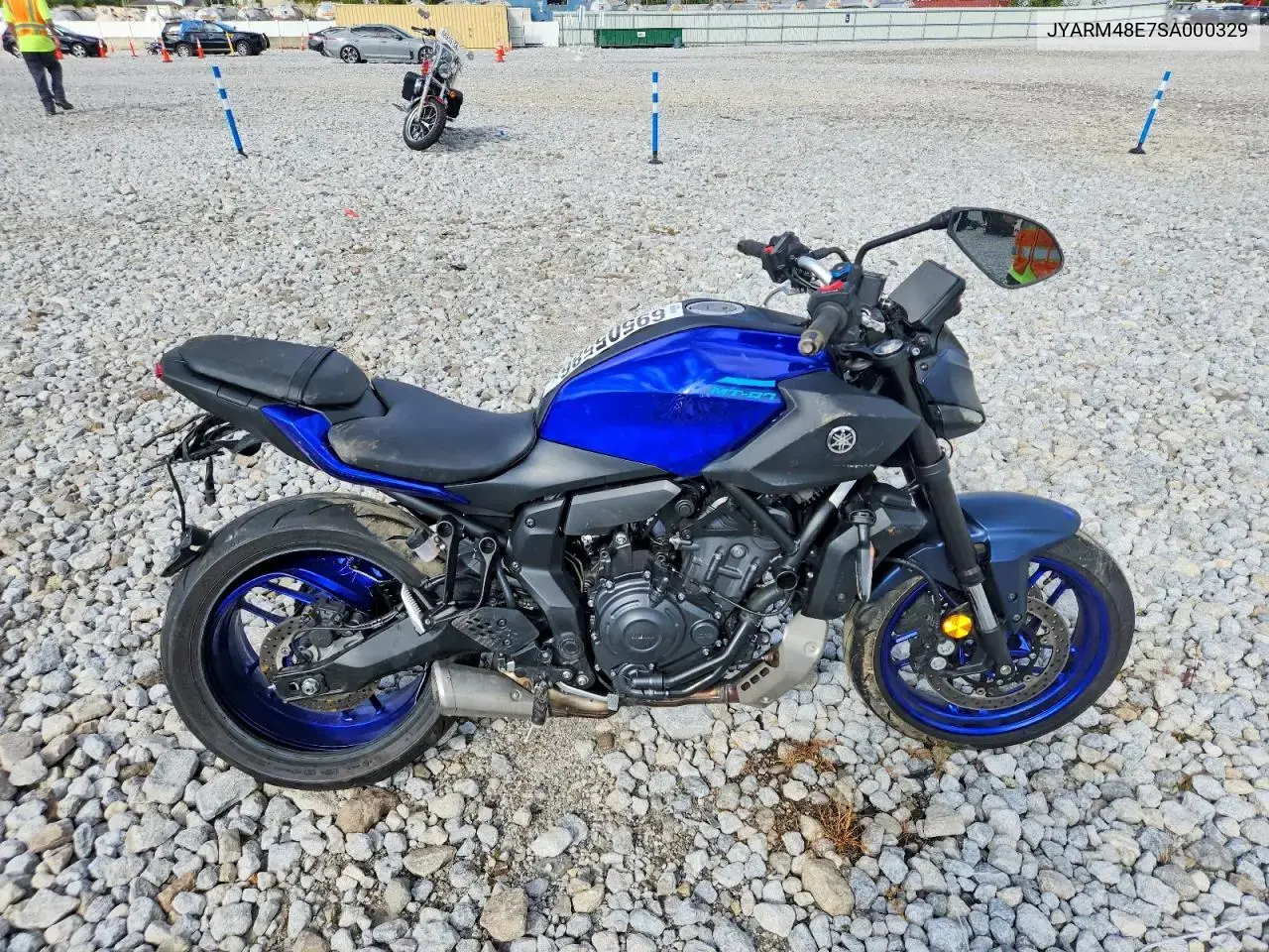 2025 Yamaha Mtn690
