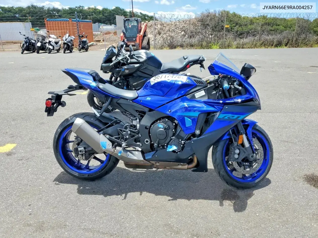 2024 Yamaha Yzfr1