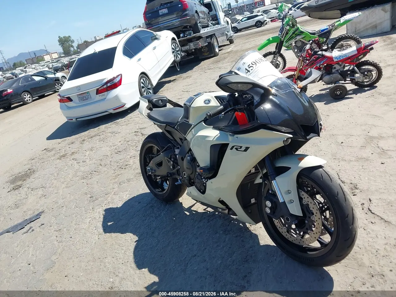 2024 Yamaha Yzfr1