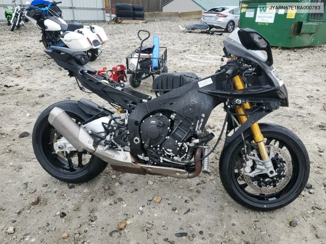 2024 Yamaha Yzfr1M