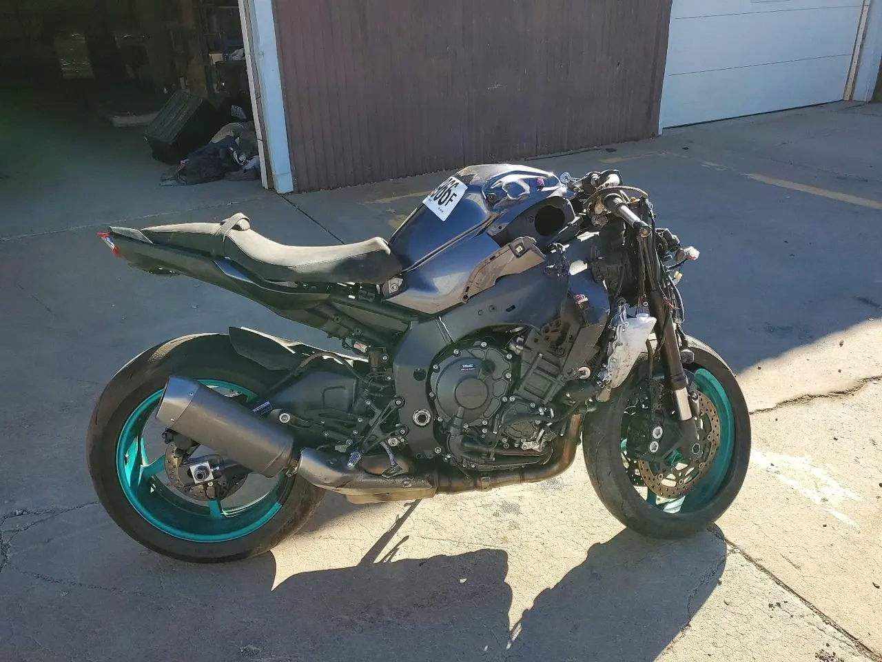 2024 Yamaha Yzfr1M