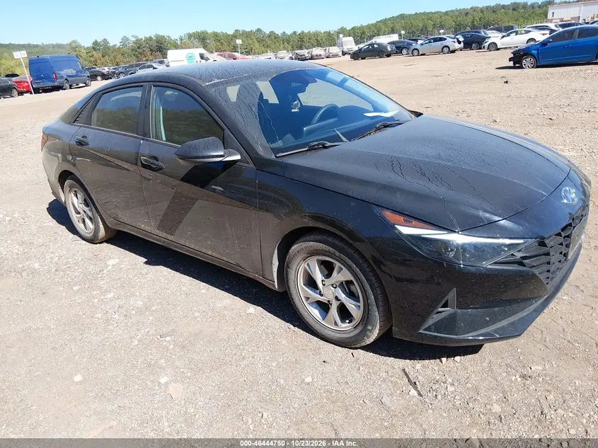 2023 Hyundai Elantra SE