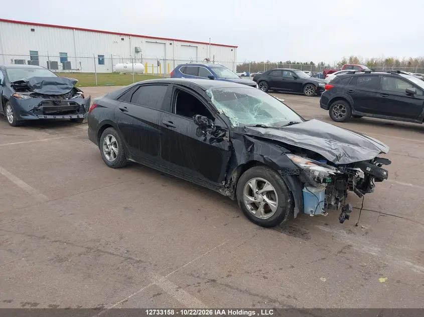 2023 Hyundai Elantra Essential Ivt With Hyundai Smartsense Package