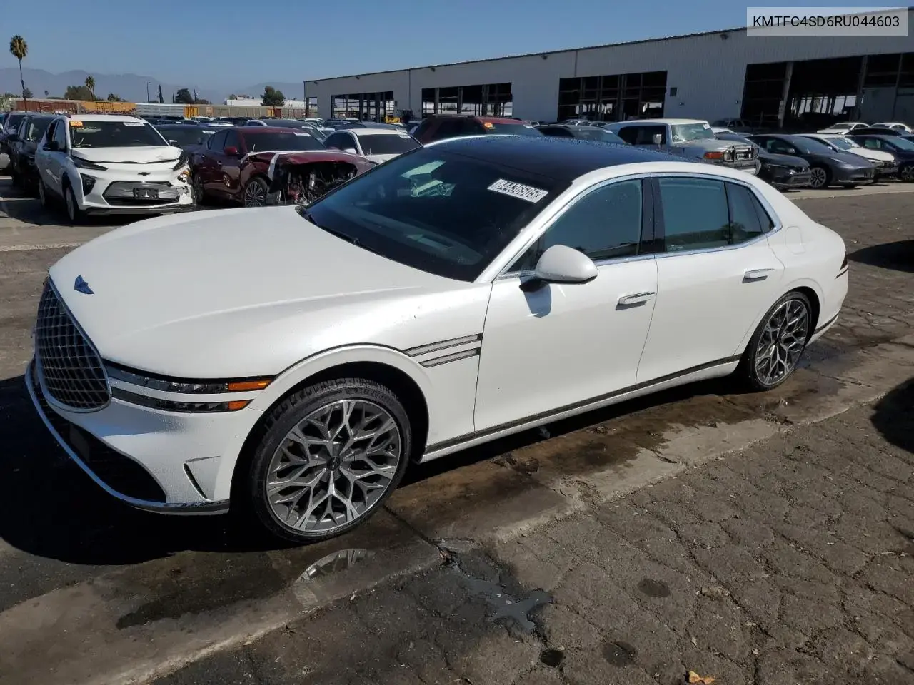 2024 Genesis G90