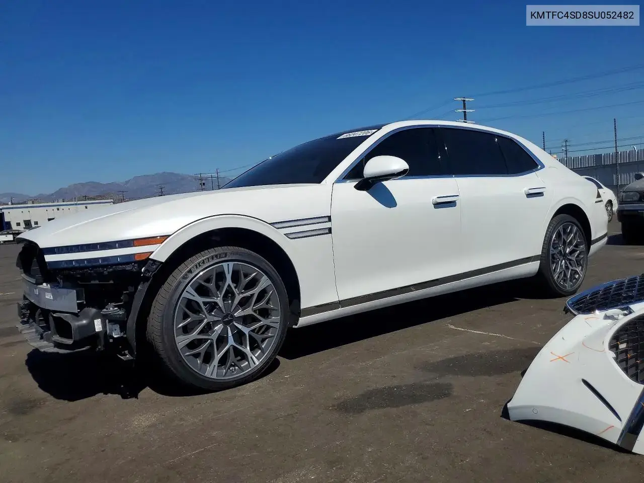 2025 Genesis G90 3.5T E-Supercharger