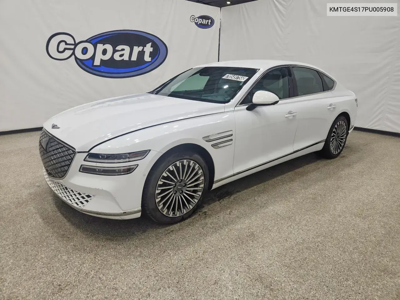 2023 Genesis Electrified G80 Base