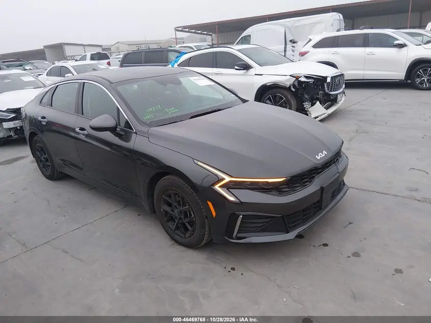 2026 Kia K5 Lxs FWD