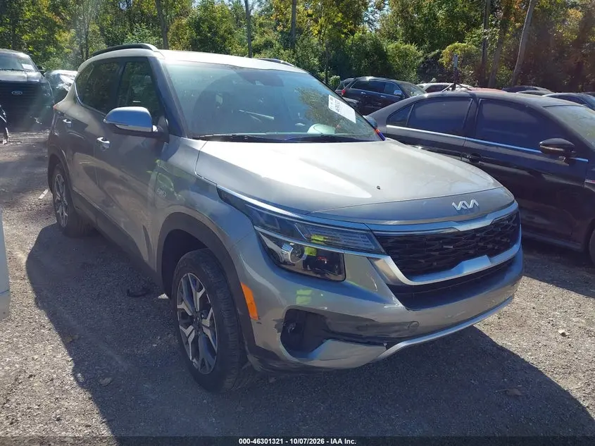 2023 Kia Seltos EX