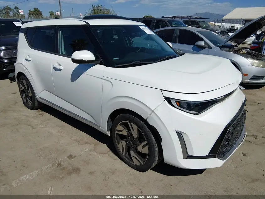 2023 Kia Soul GT-LINE