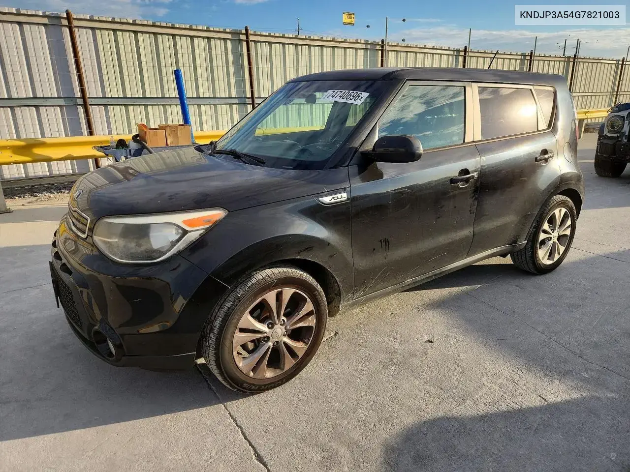 2016 Kia Soul +