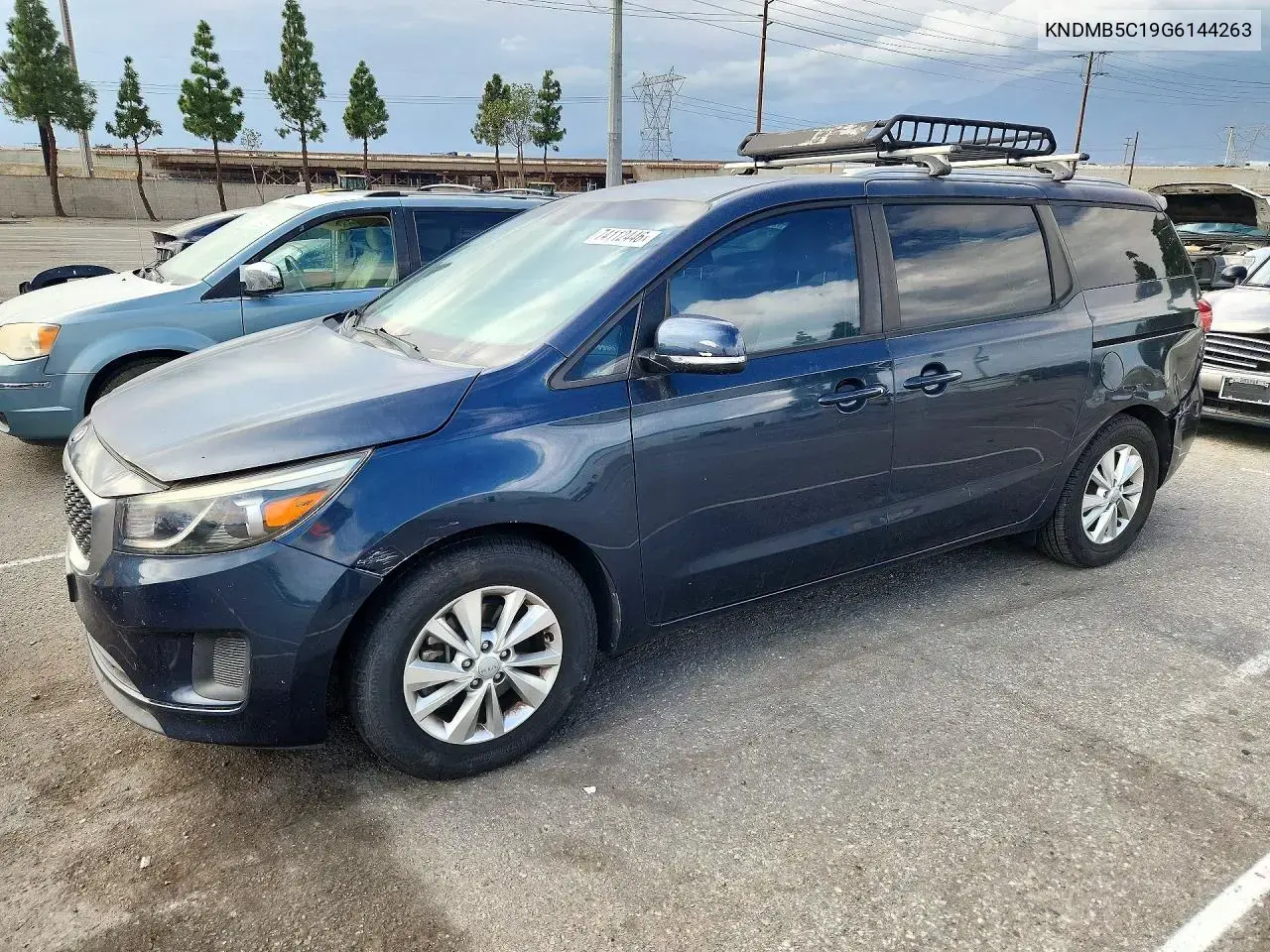 2016 Kia Sedona LX