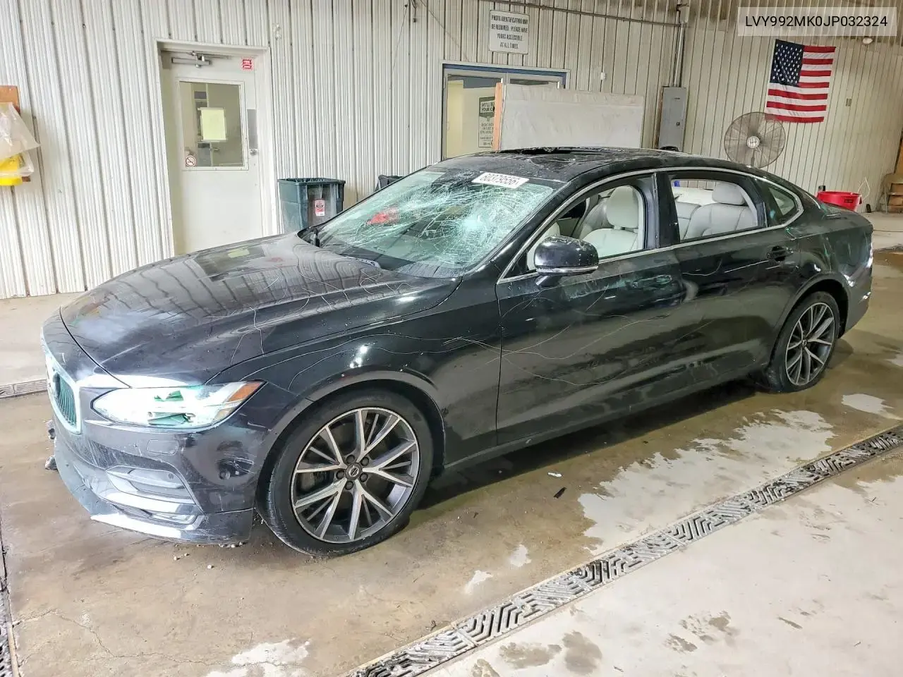 2018 Volvo S90 T6 Momentum