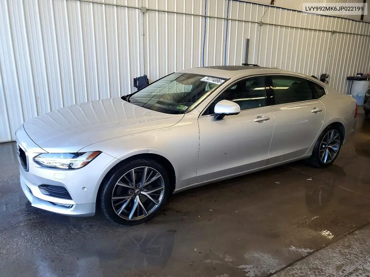 2018 Volvo S90 T6 Momentum