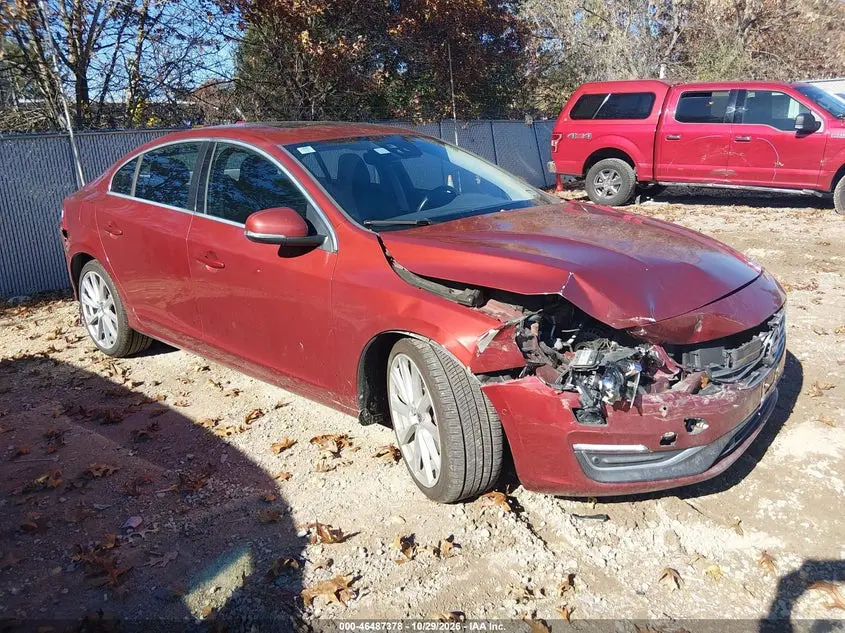 2016 Volvo S60 Inscription T5 Drive-E Platinum