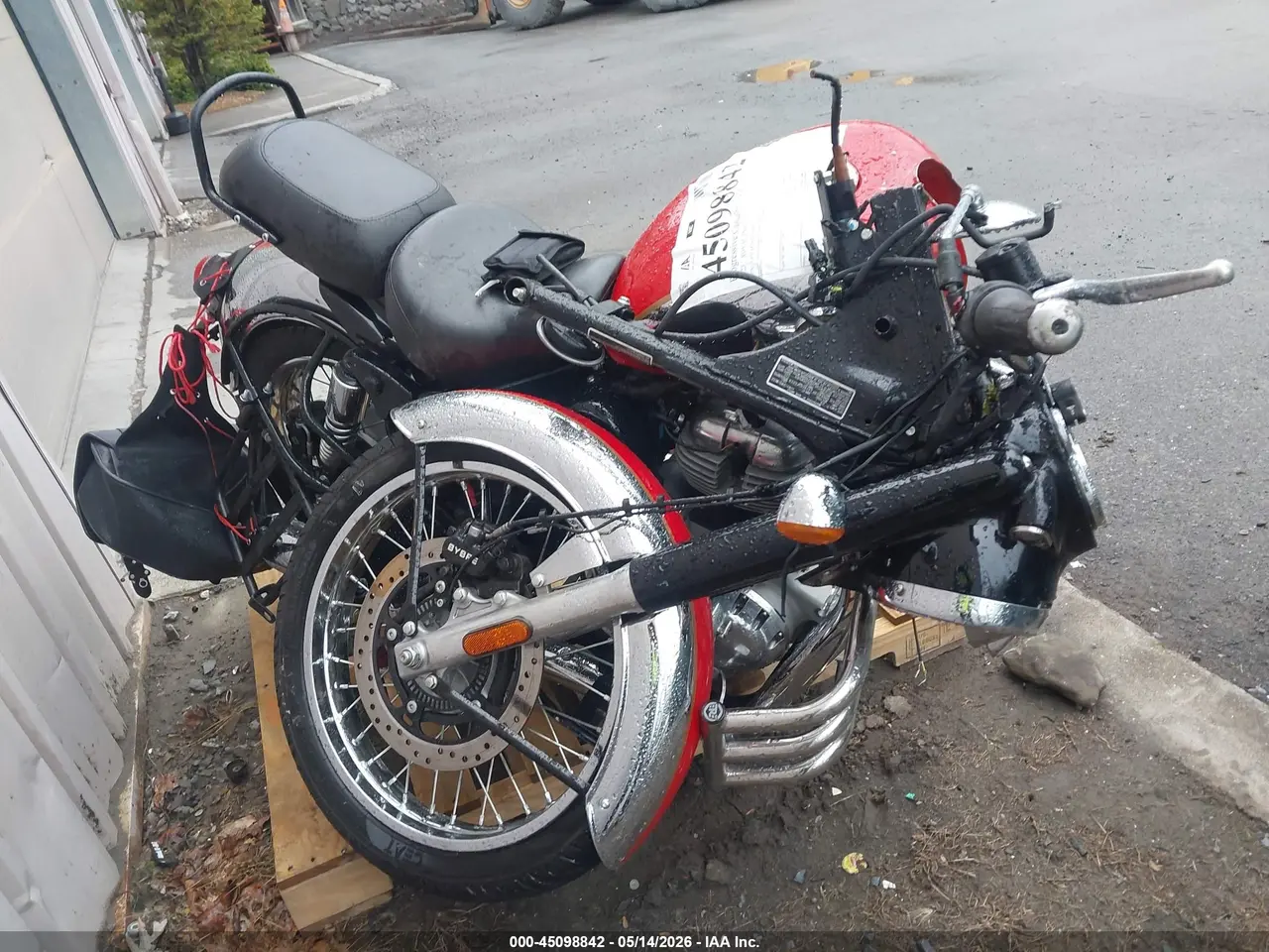 2023 Royal Enfield Motors Classic 350
