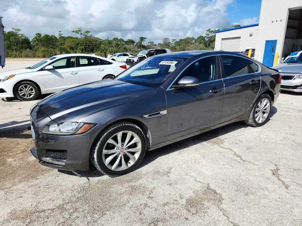 2017 Jaguar Xf Premium