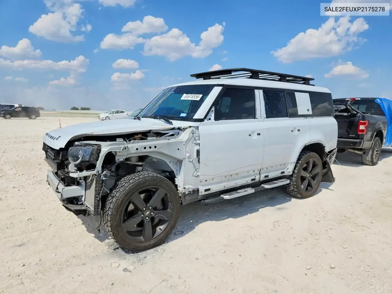 2023 Land Rover Defender 130 X-Dynamic SE